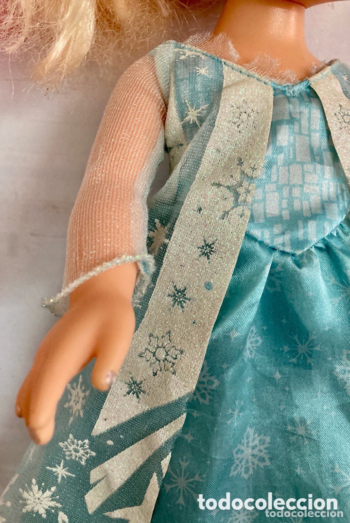 Mu&ntilde;ecas modernas: Mu&ntilde;eca de DINNEY como nueva - Foto 3