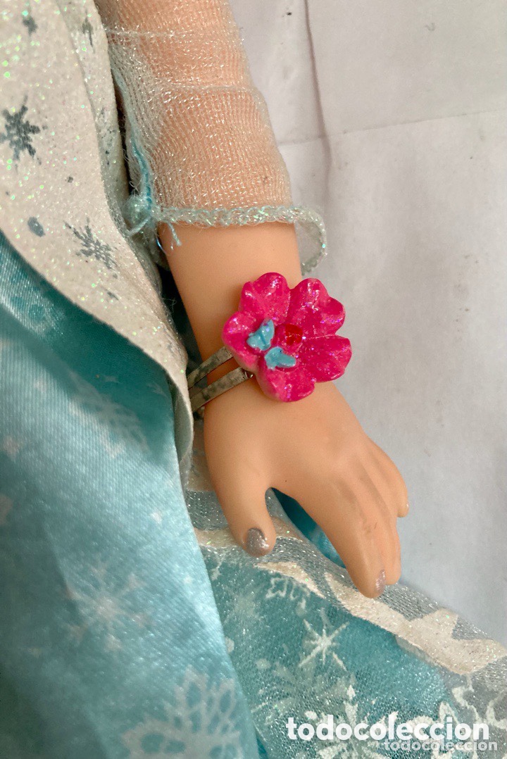 Mu&ntilde;ecas modernas: Mu&ntilde;eca de DINNEY como nueva - Foto 4