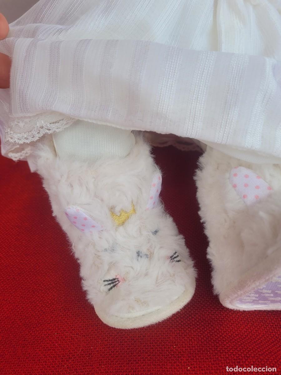 Mu&ntilde;ecas modernas: La mu&ntilde;eca de 40cm, la ropa no es original. - Foto 3