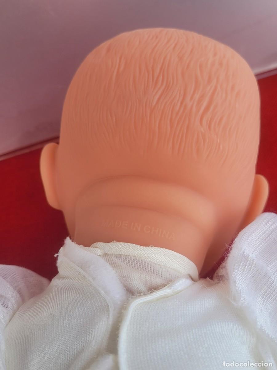 Mu&ntilde;ecas modernas: La mu&ntilde;eca de 40cm, la ropa no es original. - Foto 7