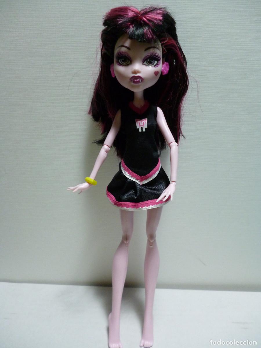 Boneca Articulada com Acessórios - Monster High - Draculaura - Mattel