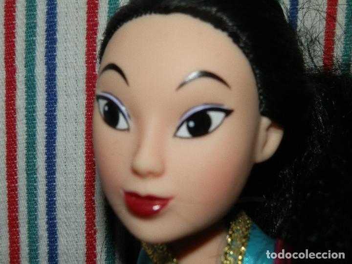 Mu&ntilde;ecas modernas: MU&Ntilde;ECA PRINCESA MULAN DISNEY - Foto 2