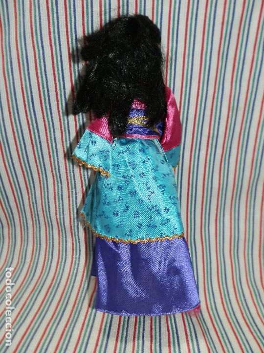 Mu&ntilde;ecas modernas: MU&Ntilde;ECA PRINCESA MULAN DISNEY - Foto 3