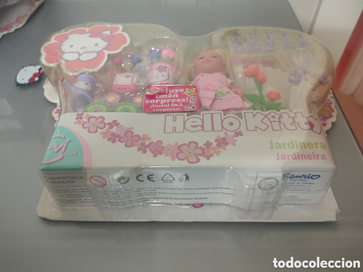 Mu&ntilde;ecas modernas: MU&Ntilde;ECA HELLO KITTY JARDINER&Iacute;A PRECINTADA SIMBA IMAN - Foto 3