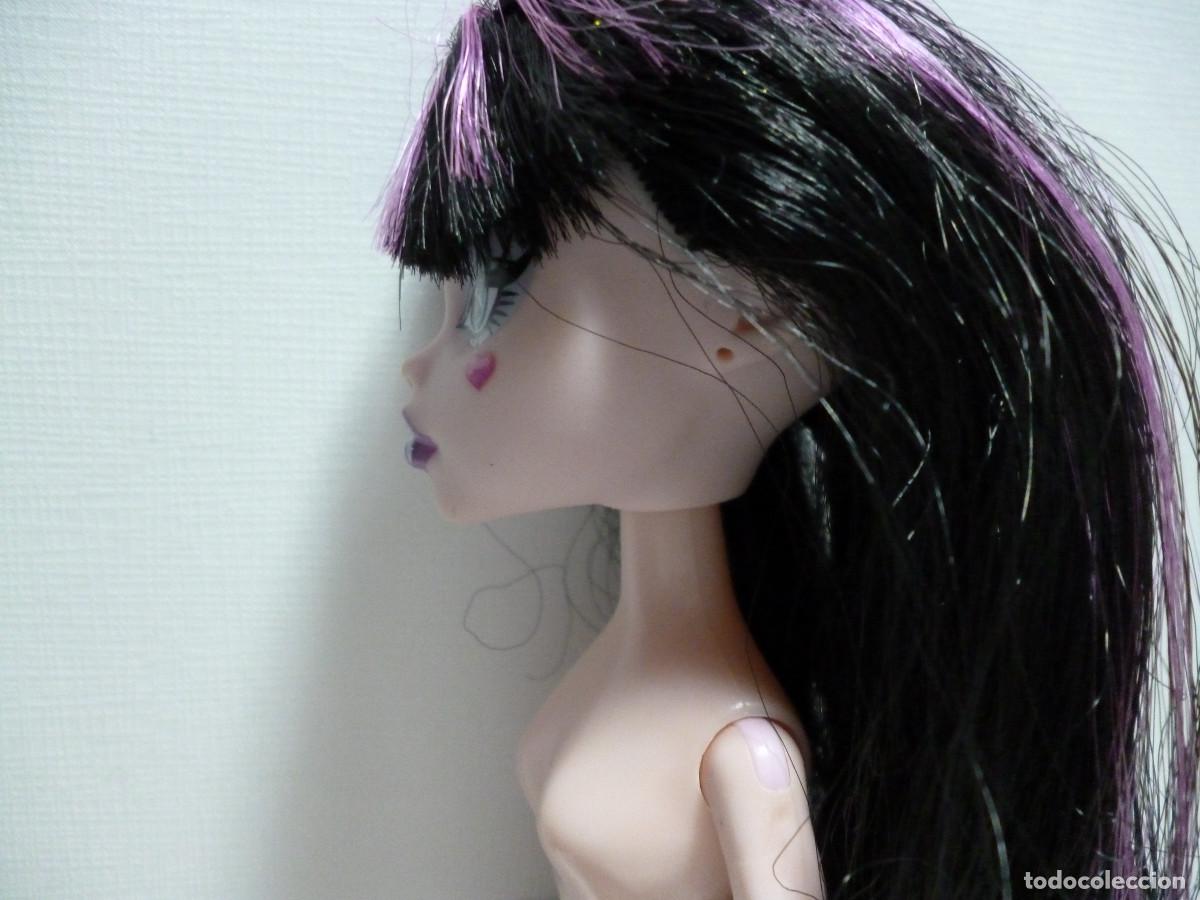 Mu&ntilde;ecas modernas: MU&Ntilde;ECA MONSTER HIGH DRACULAURA - sin articular - - Foto 3