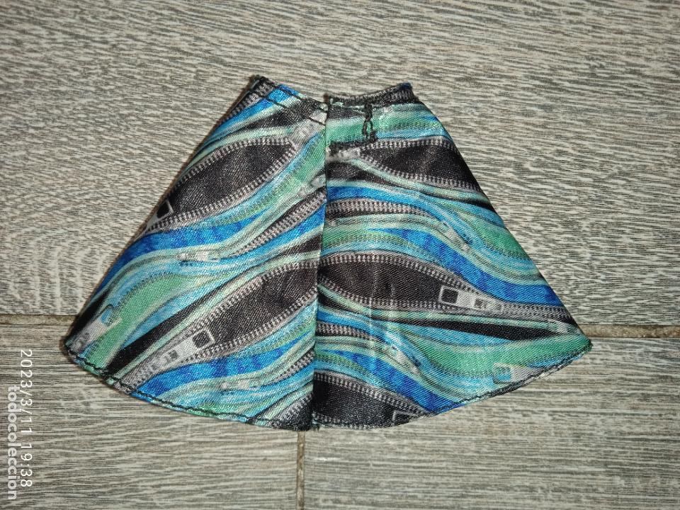 Mu&ntilde;ecas modernas: Falda de mu&ntilde;eca los descendientes - Foto 2