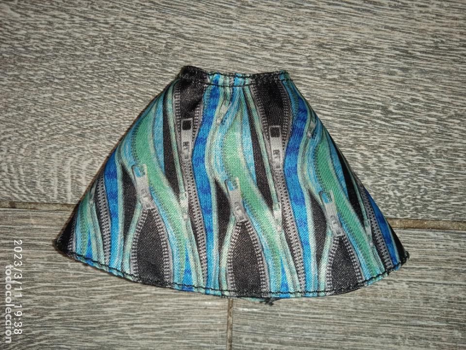 Mu&ntilde;ecas modernas: Falda de mu&ntilde;eca los descendientes - Foto 1