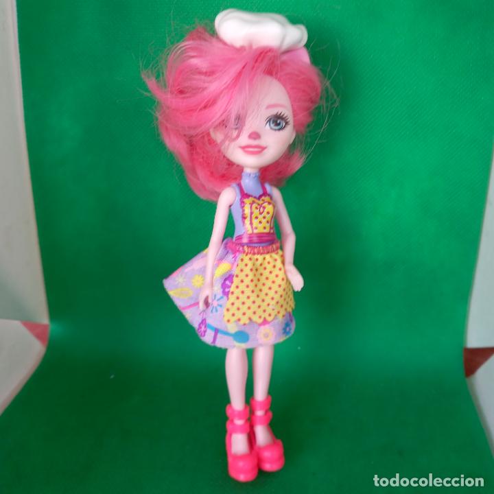 Mu&ntilde;ecas modernas: Mu&ntilde;eca enchantimals Mattel - Foto 1