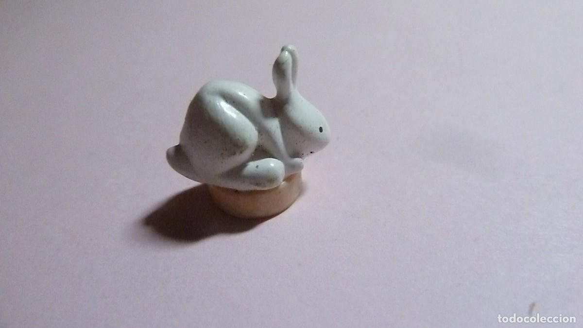 Mu&ntilde;ecas modernas: Mini Polly Pocket. Conejito - Foto 1