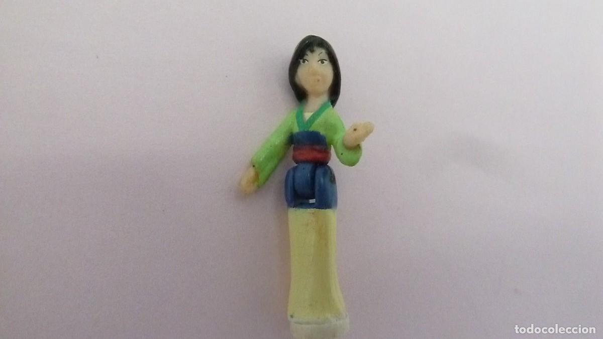 Mu&ntilde;ecas modernas: Polly Pocket Micro. Mulan - Foto 1