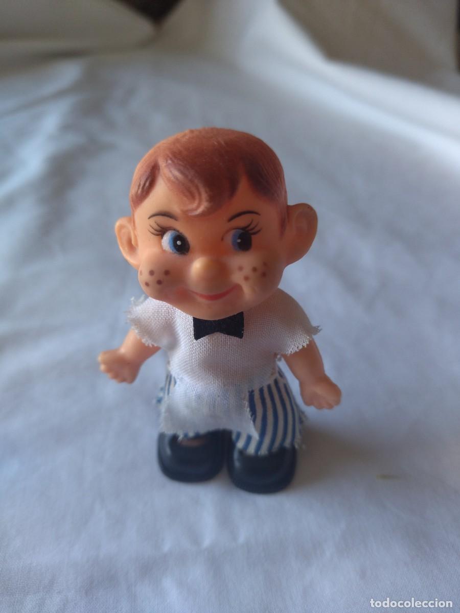 Mu&ntilde;ecas modernas: Mu&ntilde;eco Kewpie peque&ntilde;o / A&ntilde;os 60