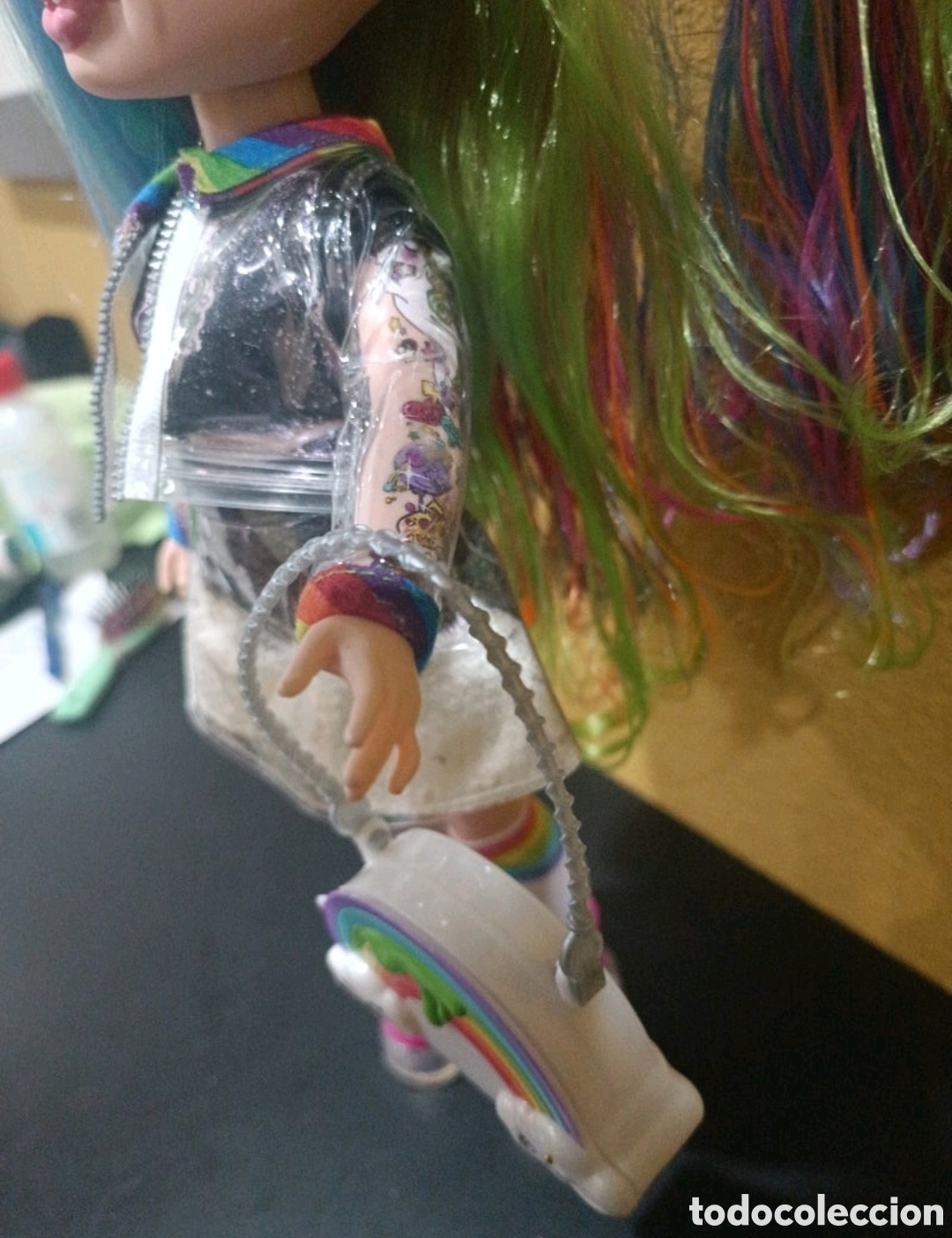 Mu&ntilde;ecas modernas: Rainbow high surprise - Foto 4