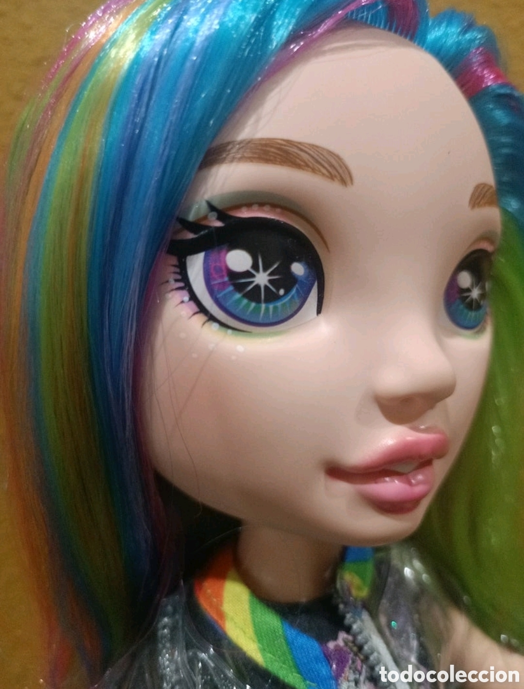 Mu&ntilde;ecas modernas: Rainbow high surprise - Foto 8