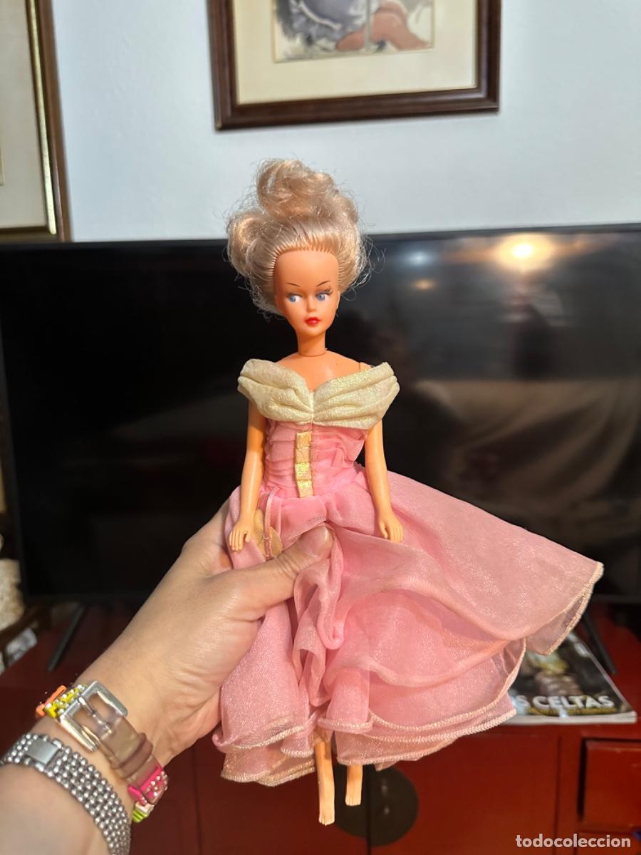 Mu&ntilde;ecas modernas: Antigua mu&ntilde;eca tipo bella, marcada en la nuca - Foto 6