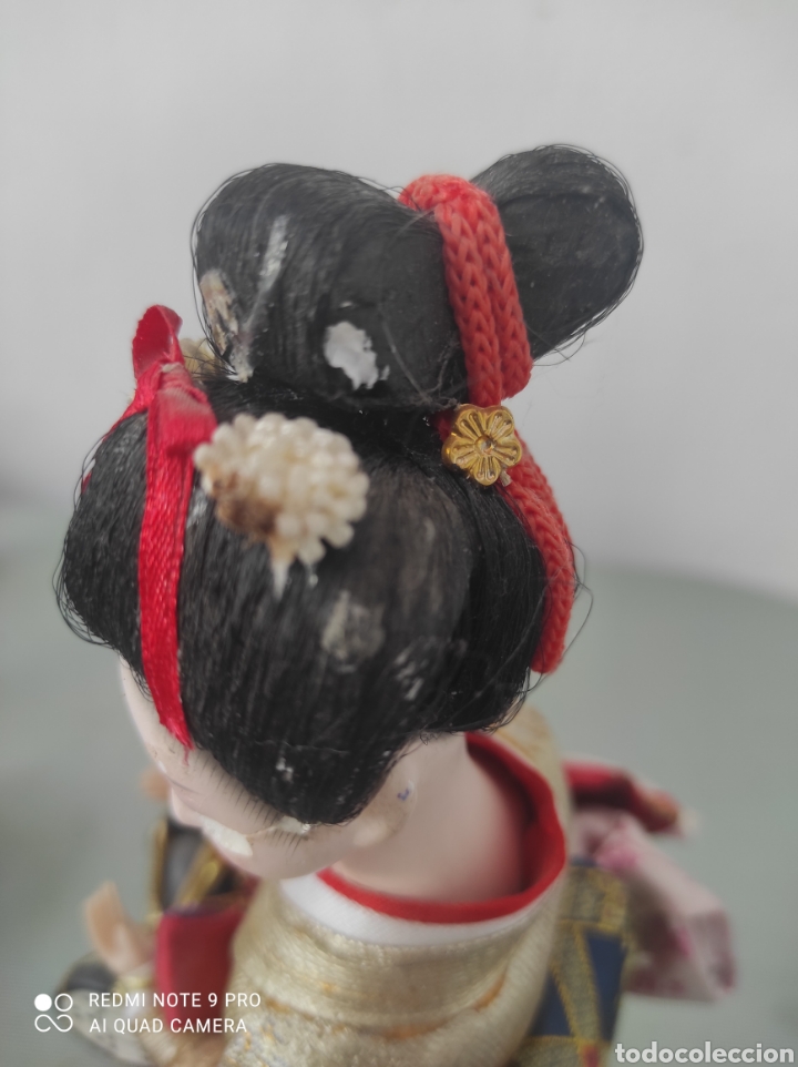 Mu&ntilde;ecas modernas: Mu&ntilde;eca figura china en peana - Foto 5