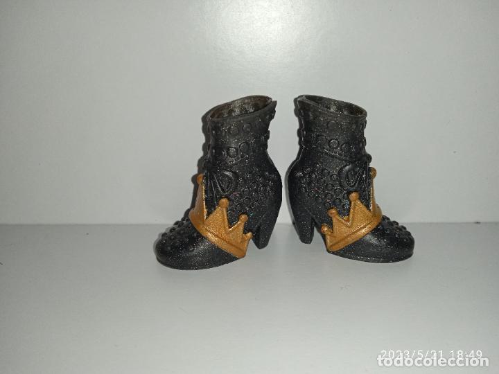 Mu&ntilde;ecas modernas: Zapatos de mu&ntilde;eca los descendientes - Foto 1