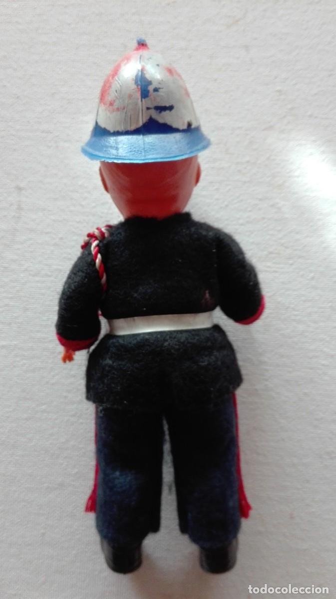 Mu&ntilde;ecas modernas: MU&Ntilde;ECO CELULOIDE GUARDIA PALACIO MONACO - Foto 5