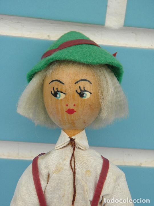 Mu&ntilde;ecas modernas: Antiguo mu&ntilde;eco Tirol&eacute;s de madera de Austria - Foto 2