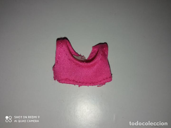 Mu&ntilde;ecas modernas: Camiseta top de mu&ntilde;eca bratz - Foto 1