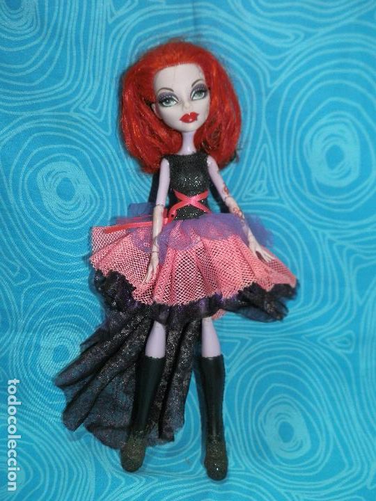 Mu&ntilde;ecas modernas: MU&Ntilde;ECA MONSTER HIGH OPERETTA 2011 - Foto 1