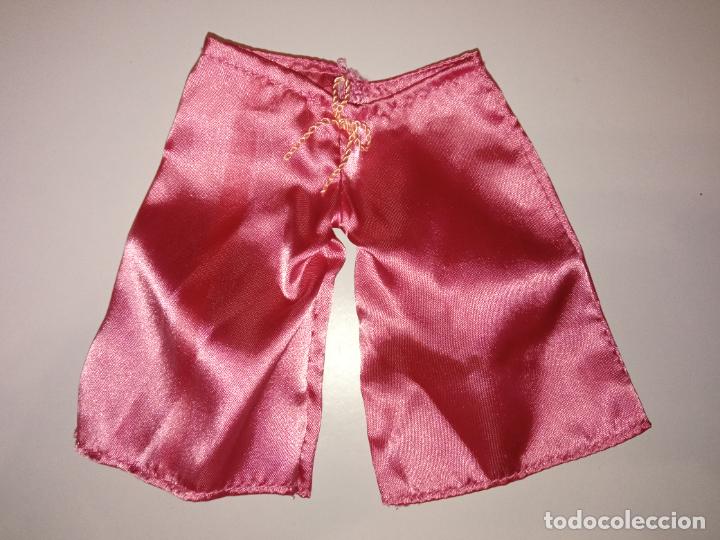 Mu&ntilde;ecas modernas: Pantal&oacute;n para mu&ntilde;eca tama&ntilde;o animators - Foto 1