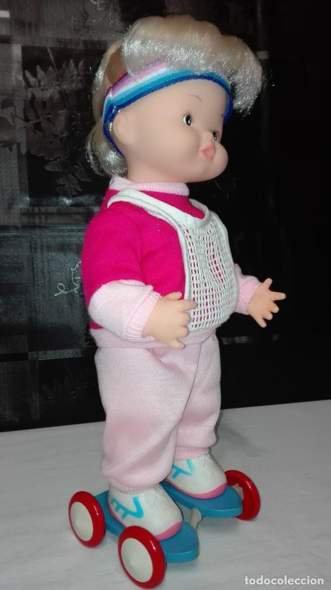 Mu&ntilde;ecas modernas: MU&Ntilde;ECA PATINADORA JESMAR - Foto 4