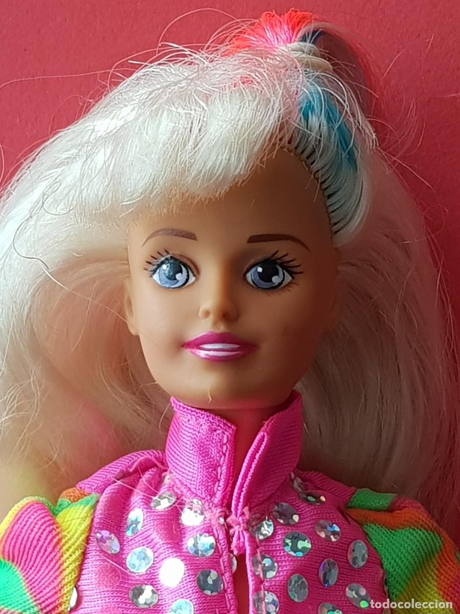Mu&ntilde;ecas modernas: mu&ntilde;eca sindy pocketbook - Foto 2