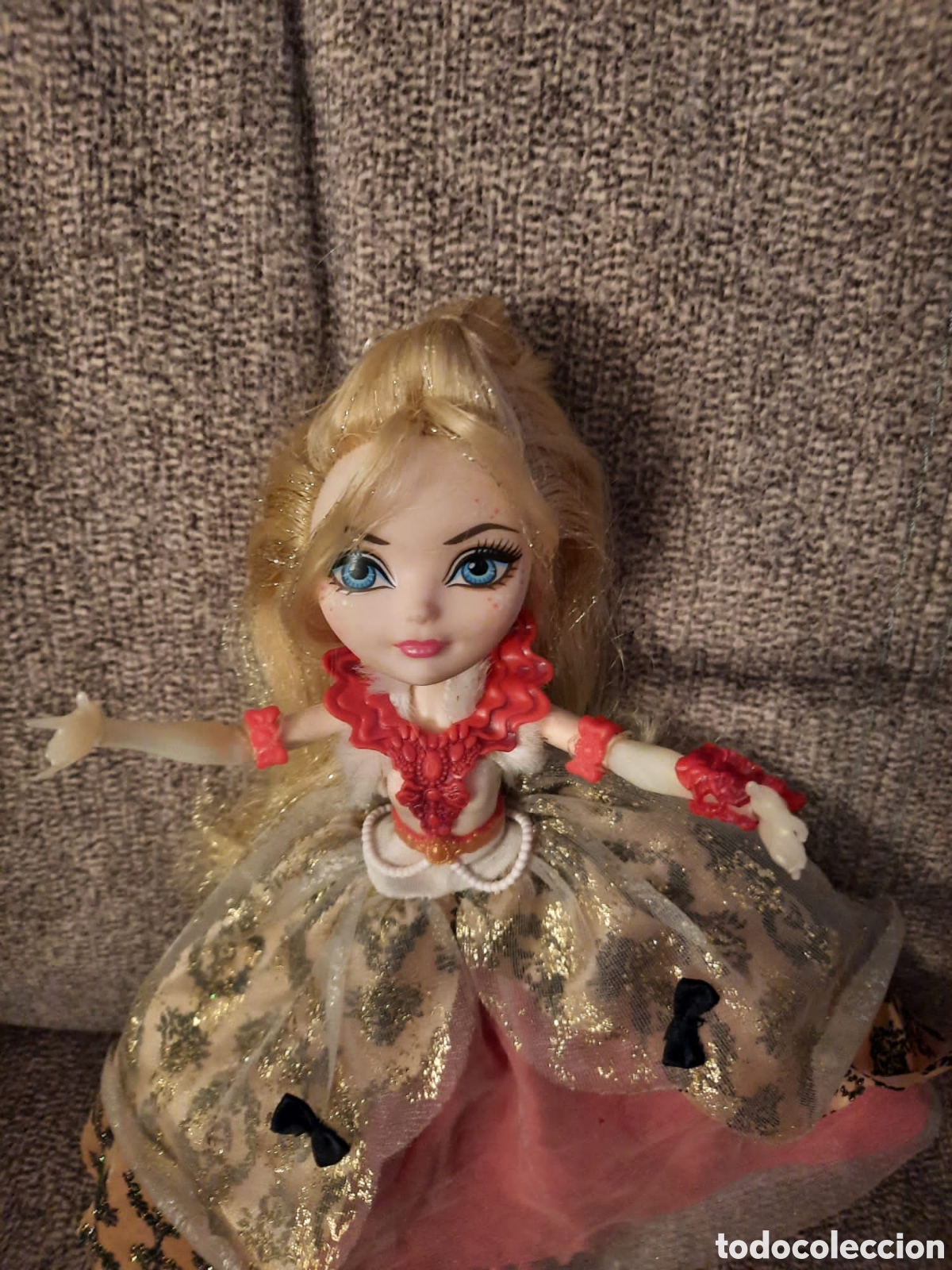 Mu&ntilde;ecas modernas: MU&Ntilde;ECA EVER AFTER HIGH APPLE WHITE, TIPO MONSTERS HIGH - Foto 2