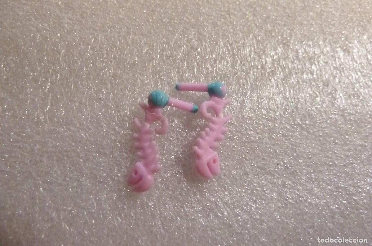 Mu&ntilde;ecas modernas: Pendientes Monster High. Lagoona - Foto 1