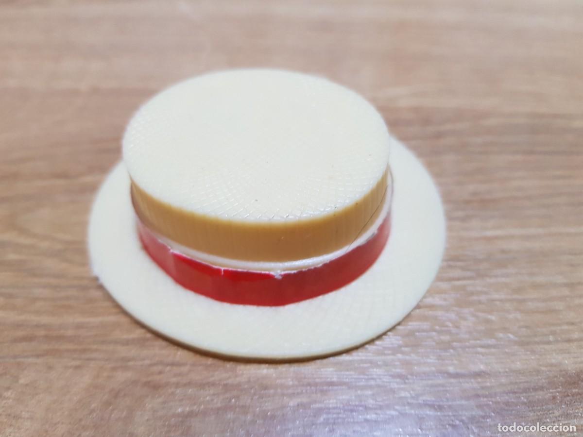 Mu&ntilde;ecas modernas: Sombrero Sindy vintage - Foto 1