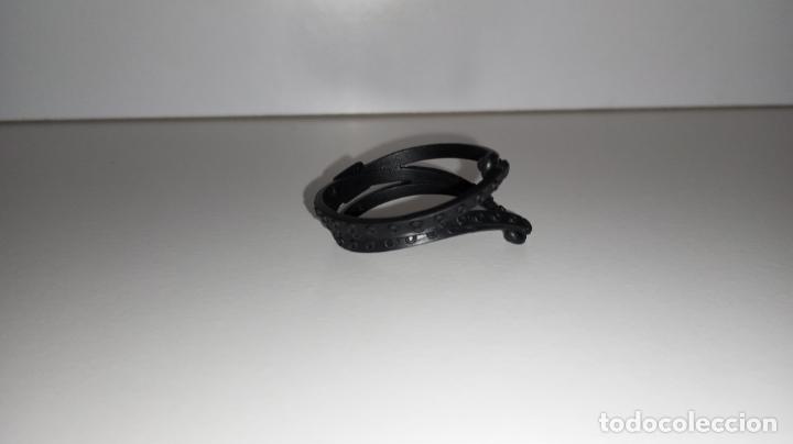 Mu&ntilde;ecas modernas: Cintur&oacute;n de mu&ntilde;eca Monster high - Foto 1