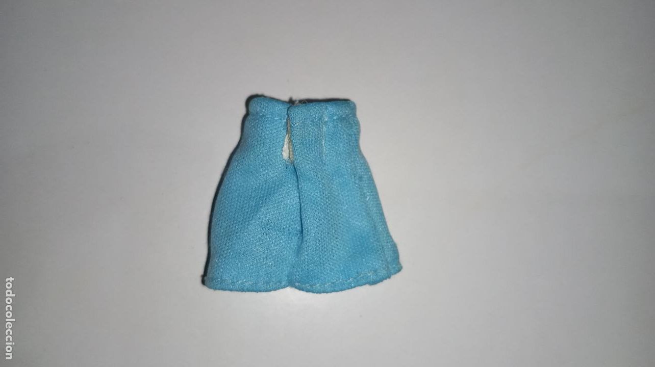 Mu&ntilde;ecas modernas: Falda de mu&ntilde;eca Bratz - Foto 2