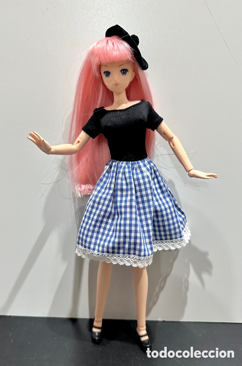 Mu&ntilde;ecas modernas: Mu&ntilde;eca estilo Azone - Foto 1