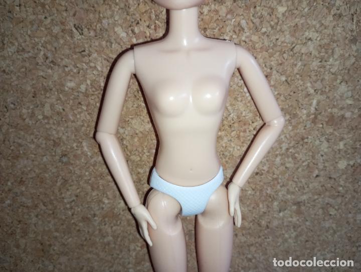 Mu&ntilde;ecas modernas: Mu&ntilde;eca liv spin m&aacute;ster rubia - Foto 3