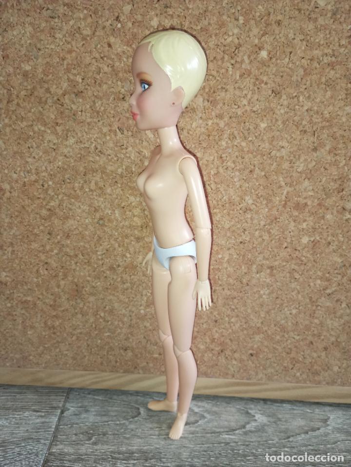 Mu&ntilde;ecas modernas: Mu&ntilde;eca liv spin m&aacute;ster rubia - Foto 9