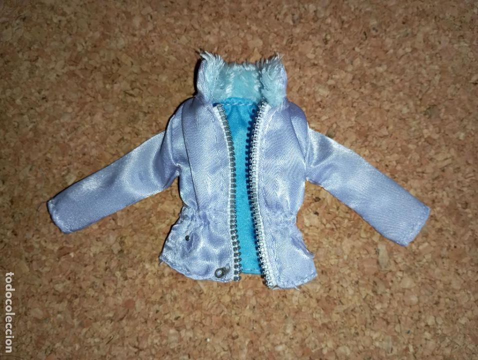 Mu&ntilde;ecas modernas: Chaqueta de mu&ntilde;eca Bratz - Foto 1