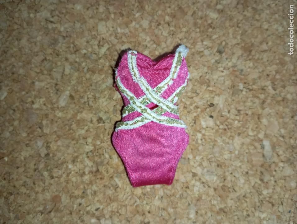 Mu&ntilde;ecas modernas: Ba&ntilde;ador body de mu&ntilde;eca Bratz - Foto 1