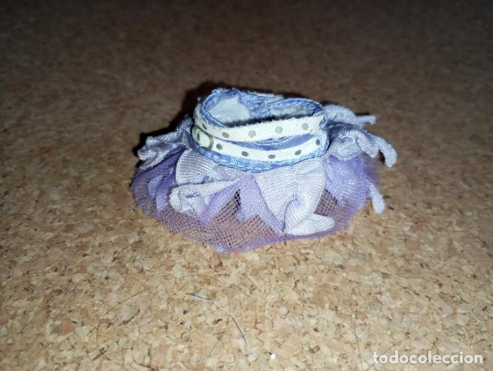 Mu&ntilde;ecas modernas: Falda de mu&ntilde;eca Bratz - Foto 2