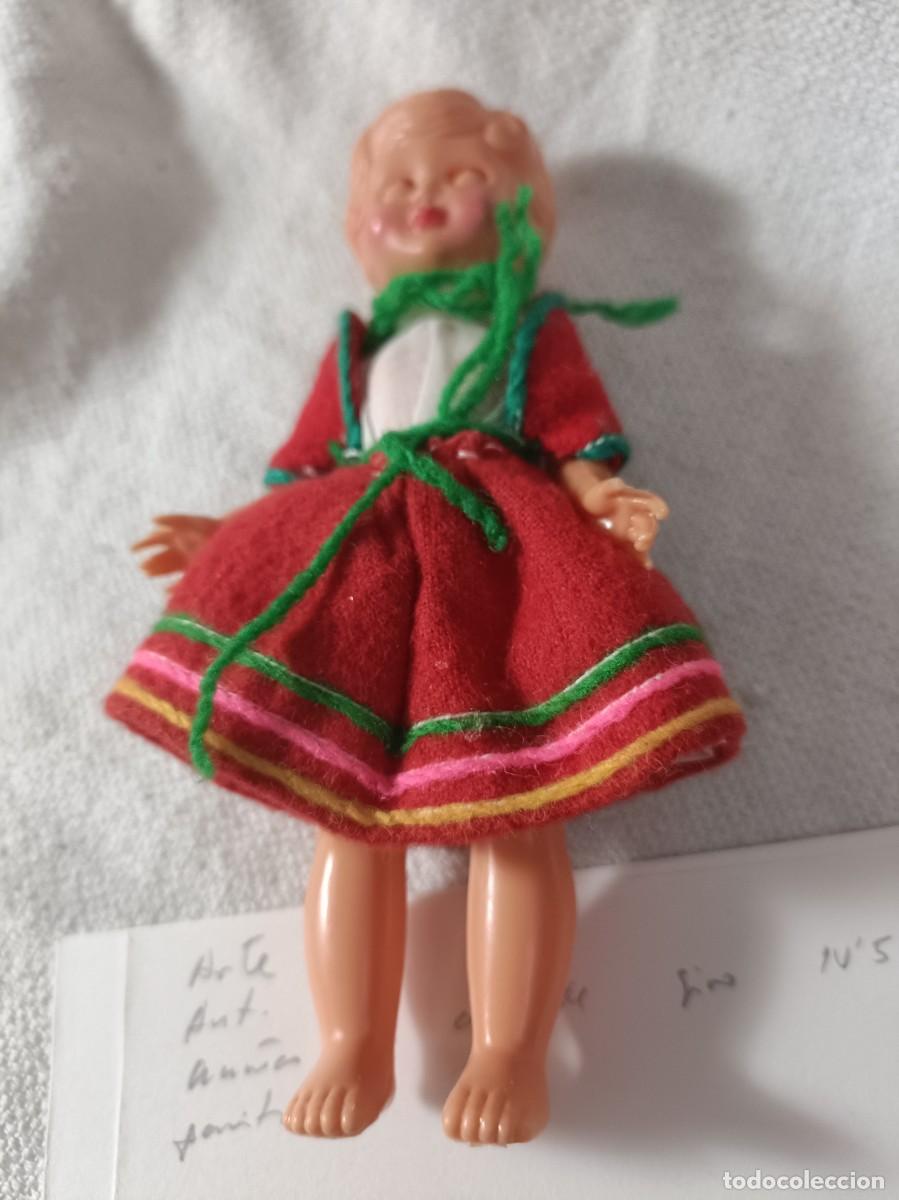 Mu&ntilde;ecas modernas: Bonita mu&ntilde;eca antigua celuloide - Foto 2