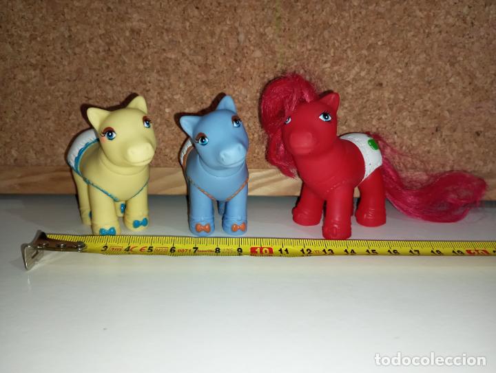 Mu&ntilde;ecas modernas: Lote de peque&ntilde;os ponys beb&eacute;s pony - Foto 1