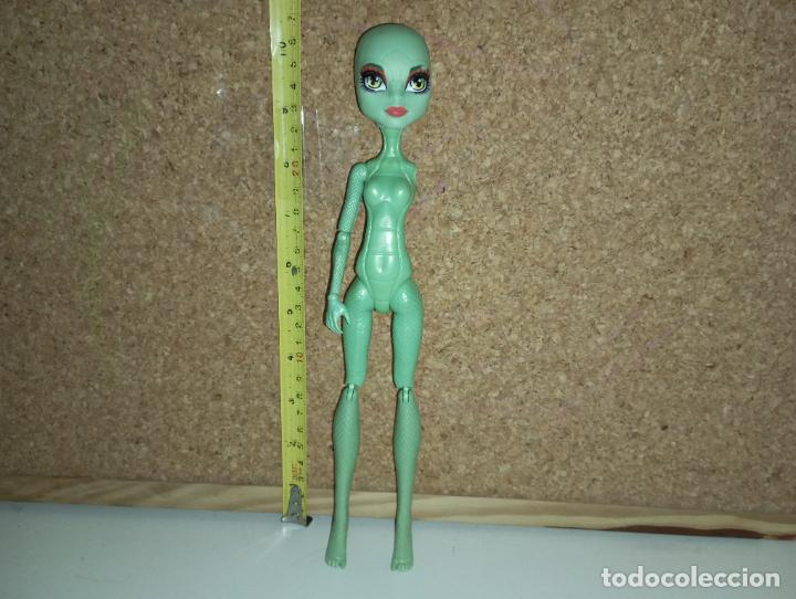 Mu&ntilde;ecas modernas: Mu&ntilde;eca Monster high - Foto 5