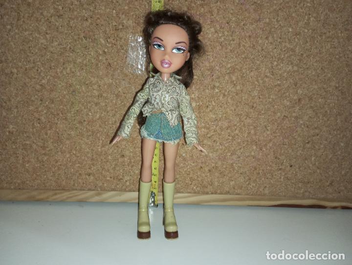 Mu&ntilde;ecas modernas: Mu&ntilde;eca Bratz Yasmin - Foto 3