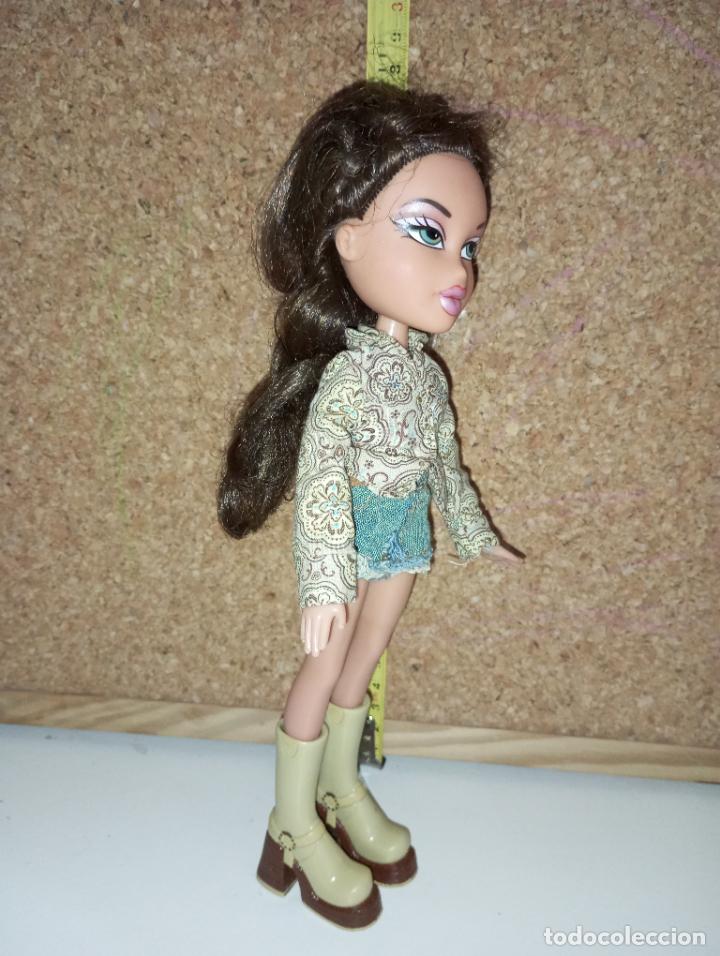 Mu&ntilde;ecas modernas: Mu&ntilde;eca Bratz Yasmin - Foto 4