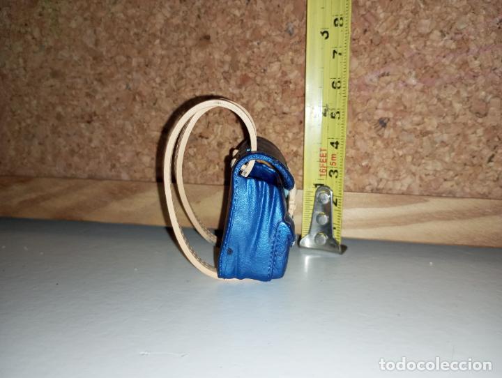 Mu&ntilde;ecas modernas: Mochila maleta de mu&ntilde;eca Bratz - Foto 2