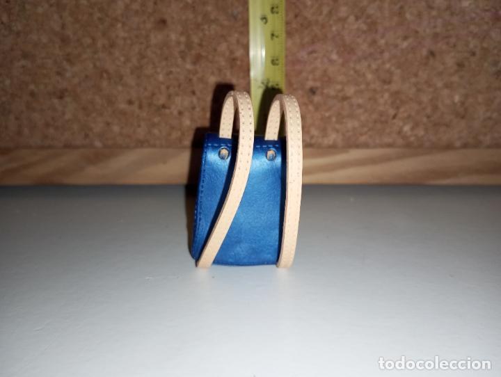 Mu&ntilde;ecas modernas: Mochila maleta de mu&ntilde;eca Bratz - Foto 3