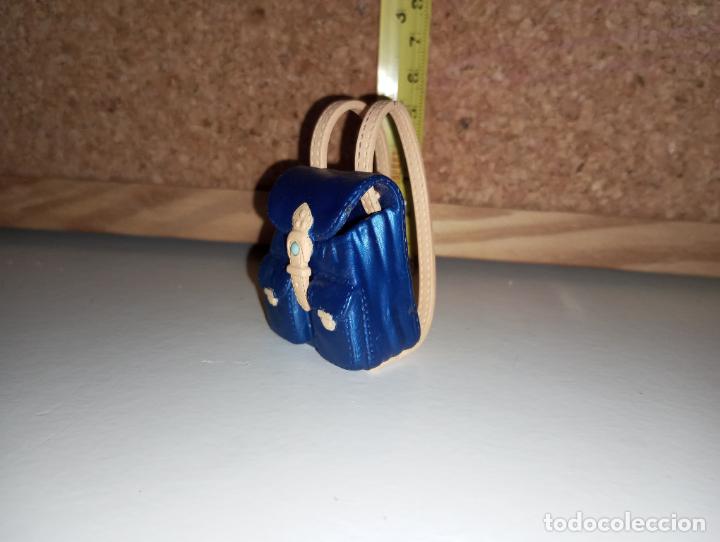 Mu&ntilde;ecas modernas: Mochila maleta de mu&ntilde;eca Bratz - Foto 4