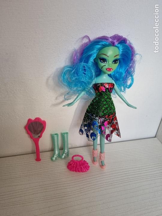 Mu&ntilde;ecas modernas: MU&Ntilde;ECA MONSTER SCHOOL - Foto 2