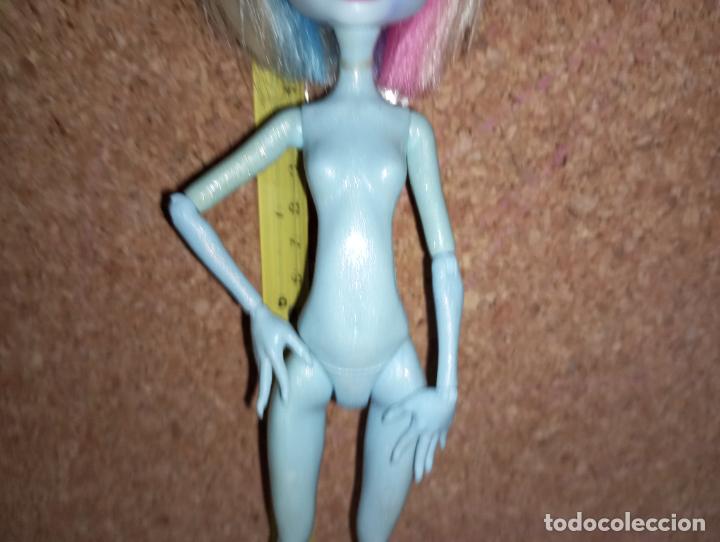 Mu&ntilde;ecas modernas: Mu&ntilde;eca Monster high Abbey - Foto 2