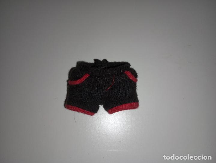 Mu&ntilde;ecas modernas: Vestido de mu&ntilde;eca maniqu&iacute; marca Simba - Foto 3