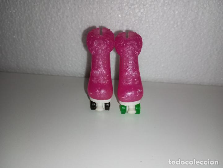 Mu&ntilde;ecas modernas: Patines de mu&ntilde;eca Monster high - Foto 2